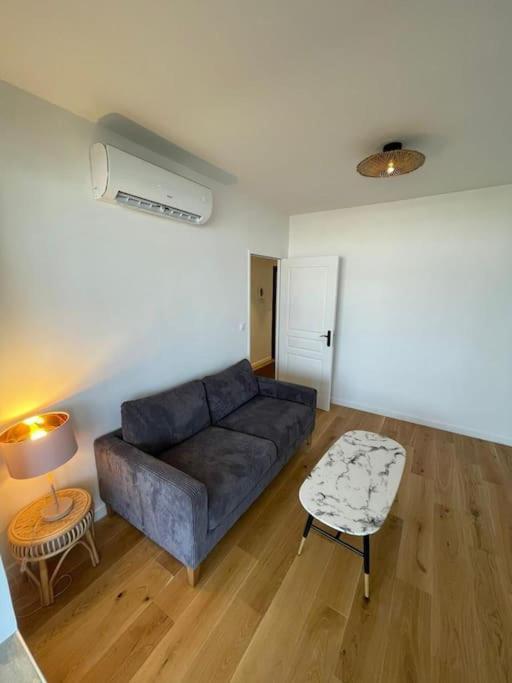 Penthouse / 2 Bedrooms In City Center Of Angers Eksteriør bilde