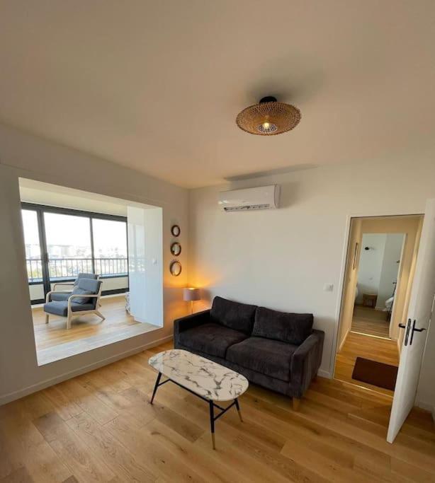 Penthouse / 2 Bedrooms In City Center Of Angers Eksteriør bilde